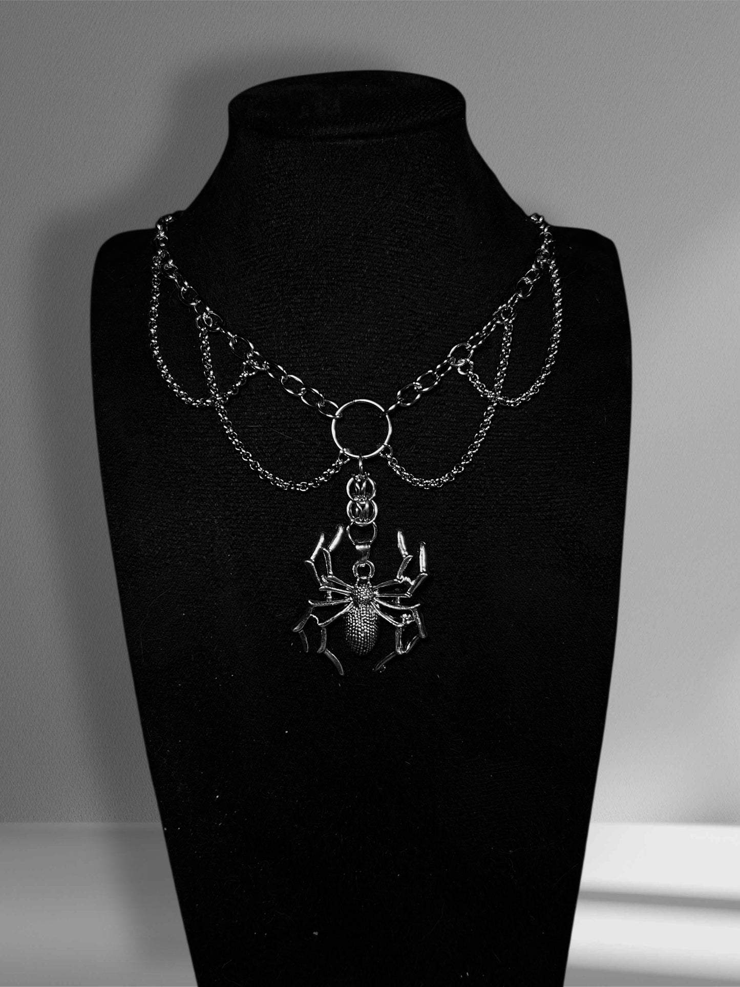 Widow - The Black Veil Collection