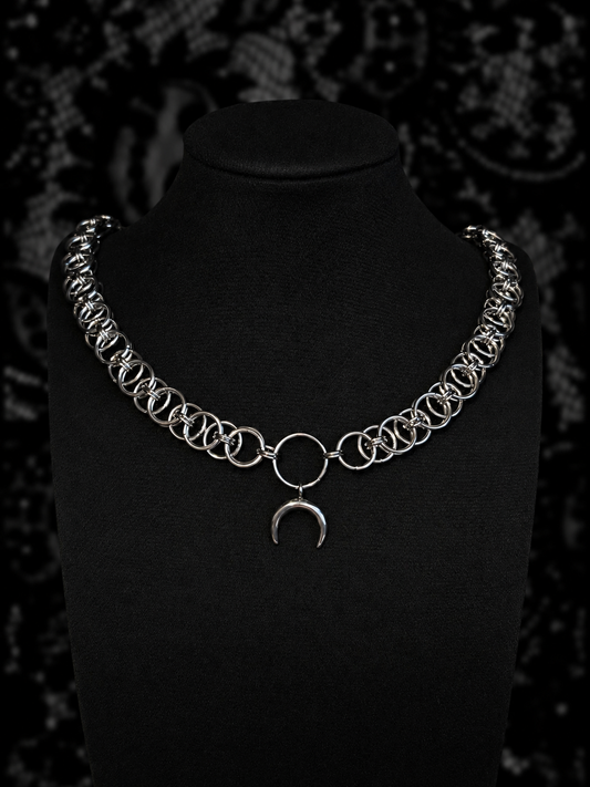 Widow - The Black Veil Collection