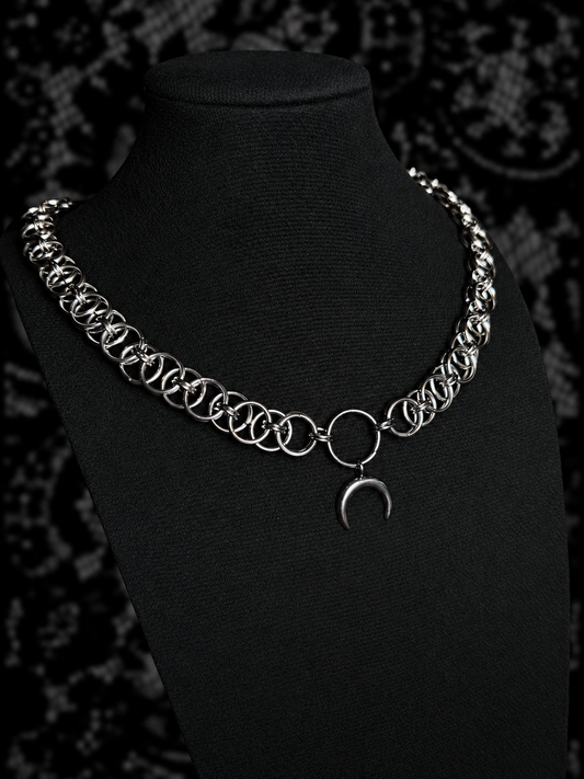 Widow - The Black Veil Collection